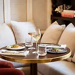 Chateau Des Fleurs Hotel & Spa Paris