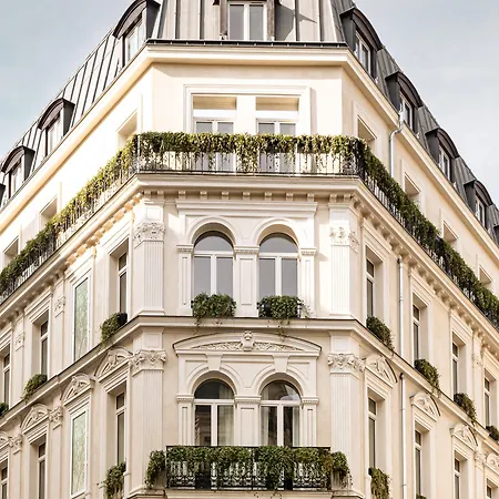 Chateau Des Fleurs & Hotel Parigi