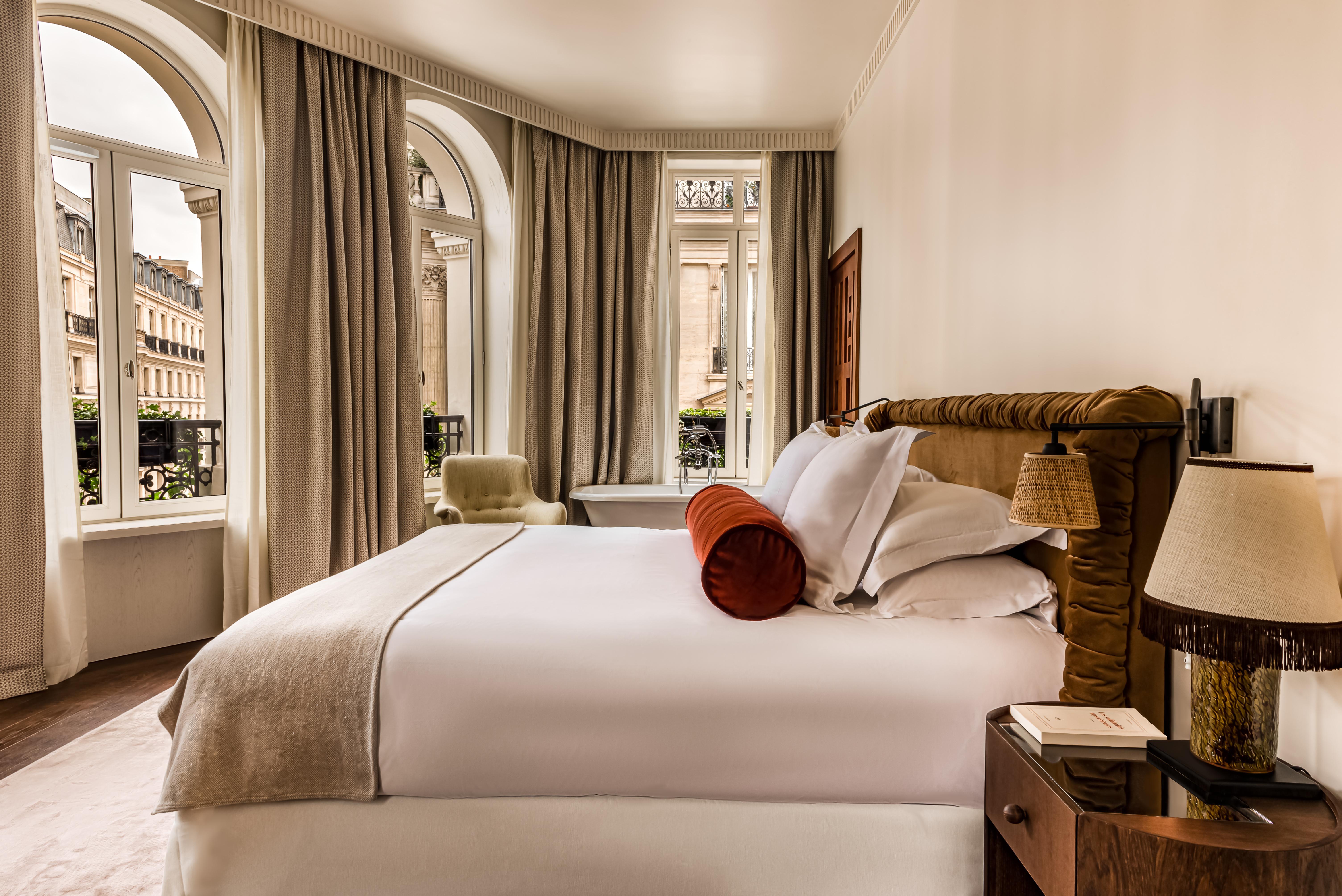 Chateau Des Fleurs Hotel 5*
