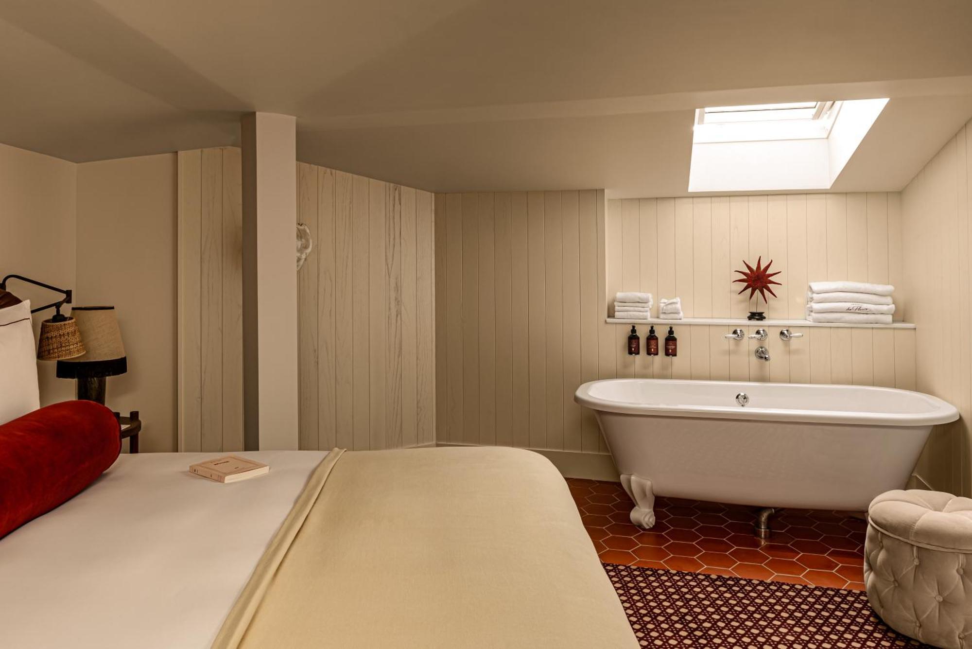 Hotel Chateau Des Fleurs 5*