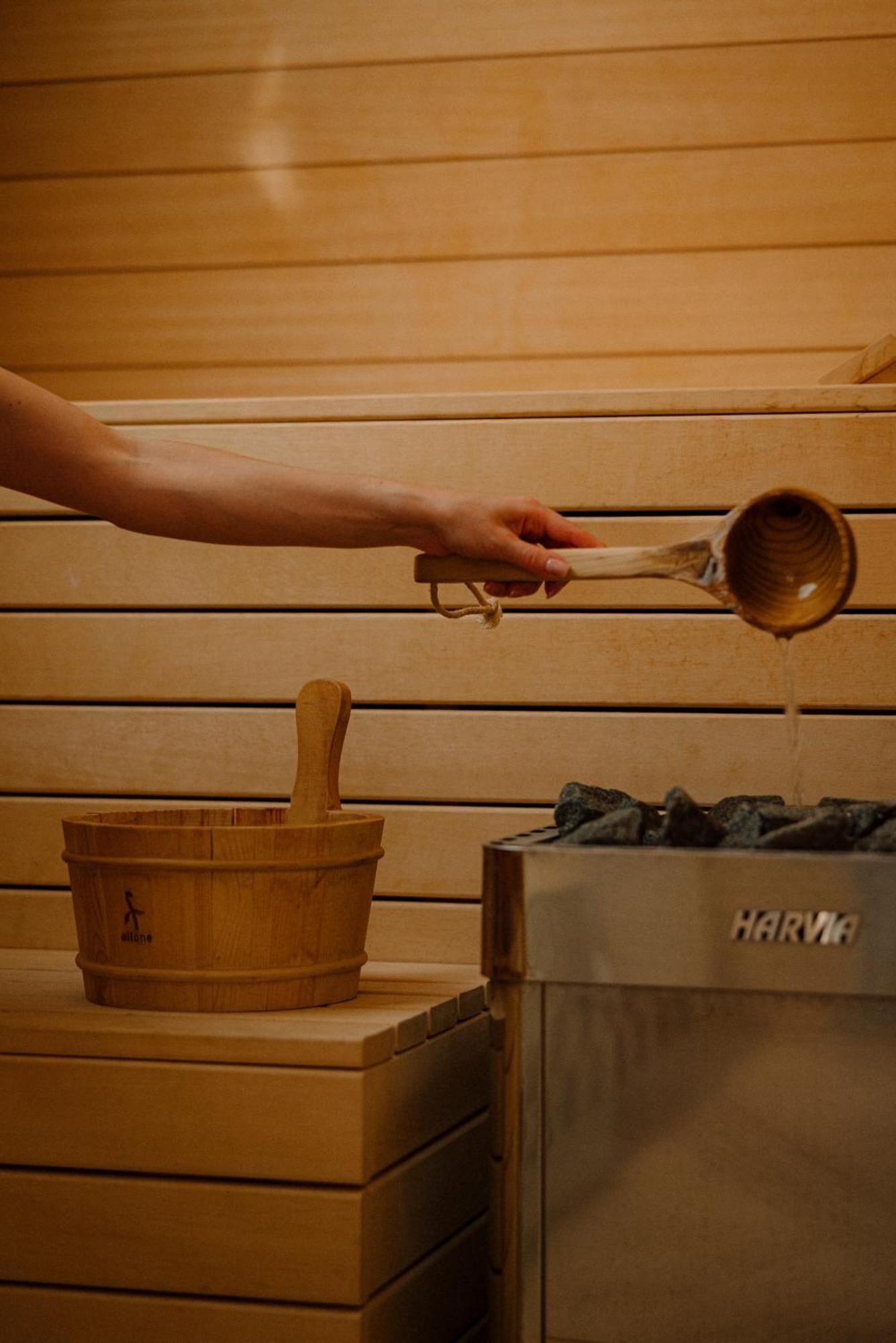 Chateau Des Fleurs & Hotel 5*